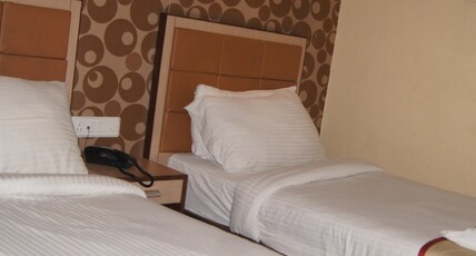 Hotel Siroy Lily Room Type - AC Rooms at Siroy classic 50 meters away Hotel Siroy Lily Room Type - AC Rooms at Siroy classic 50 meters away