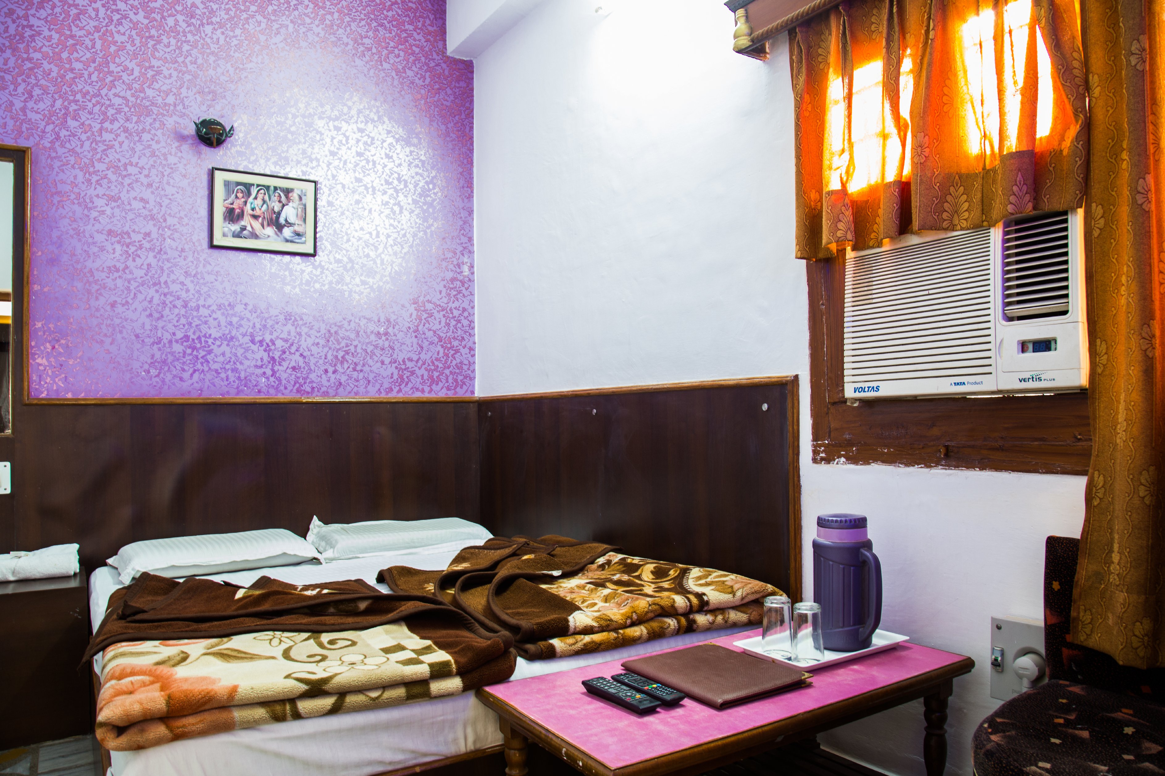 Hotel Udai Palace - Near Bus Stand & Railway Station - Tap to explore photos