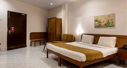 Grand Hotel Mumbai  Ballard Estate Room Type - Deluxe Room