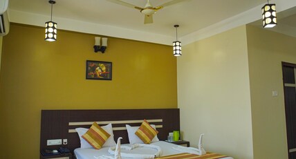 Aqua Marina Drive Inn Room Type - Aqua Super Royal AC (1st or 2nd Floor with Sea View) Aqua Marina Drive Inn Room Type - Aqua Super Royal AC (1st or 2nd Floor with Sea View)
