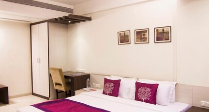 The Roa Hotel Room Type - Executive Room