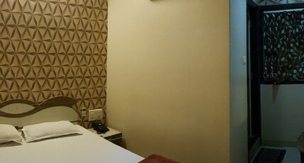 Nice Guest House Room Type - AC Double Bed Or Twin Room