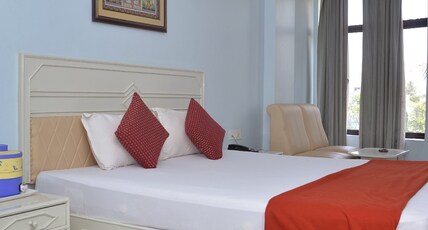 Niladri Sea Facing Hotel Room Type - Park Facing Room with Living Area
