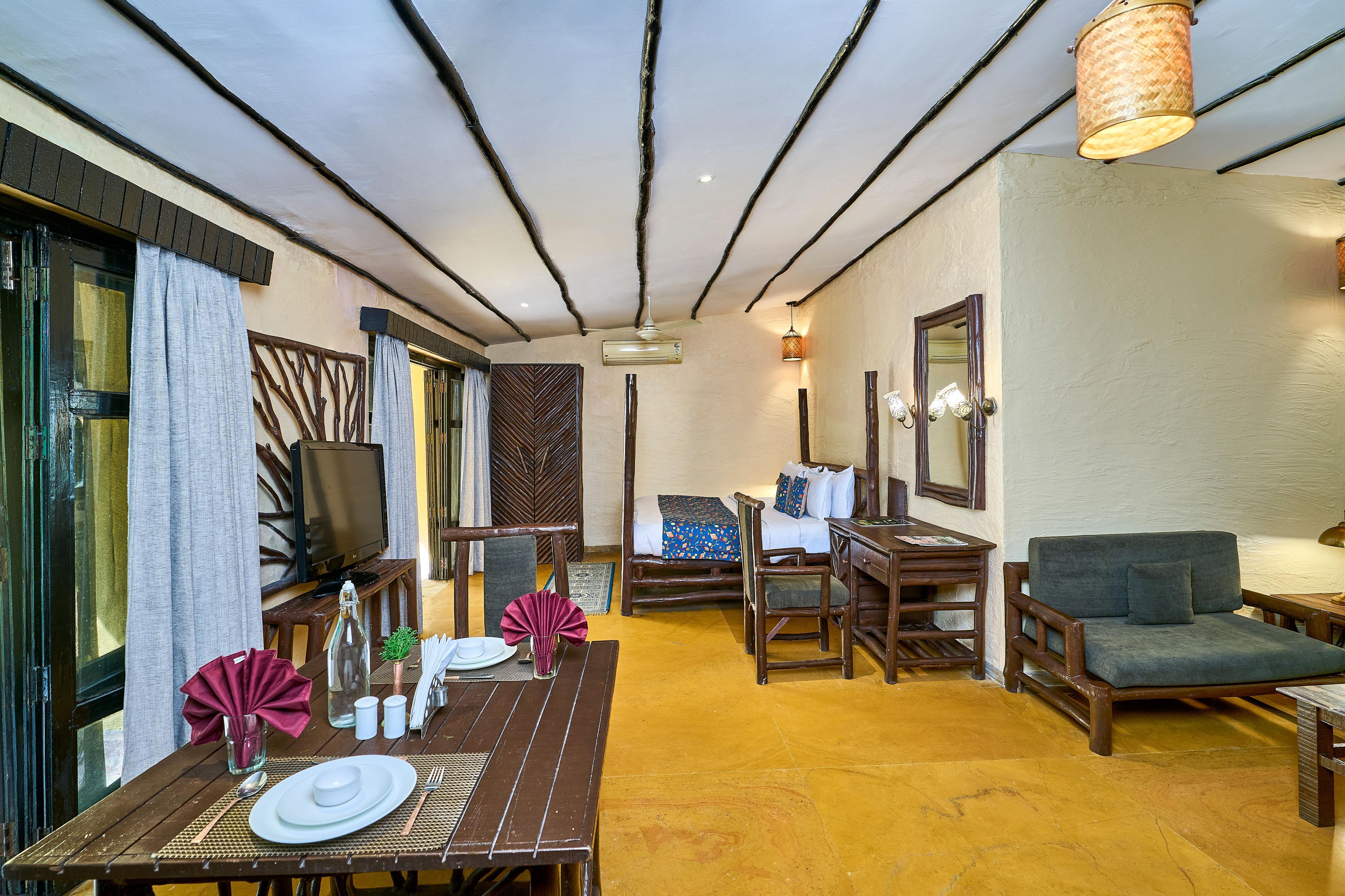 WelcomHeritage Jungle Home Pench - Tap to explore photos