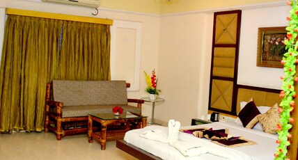 Hotel Sudha Regency Room Type - Superior Room