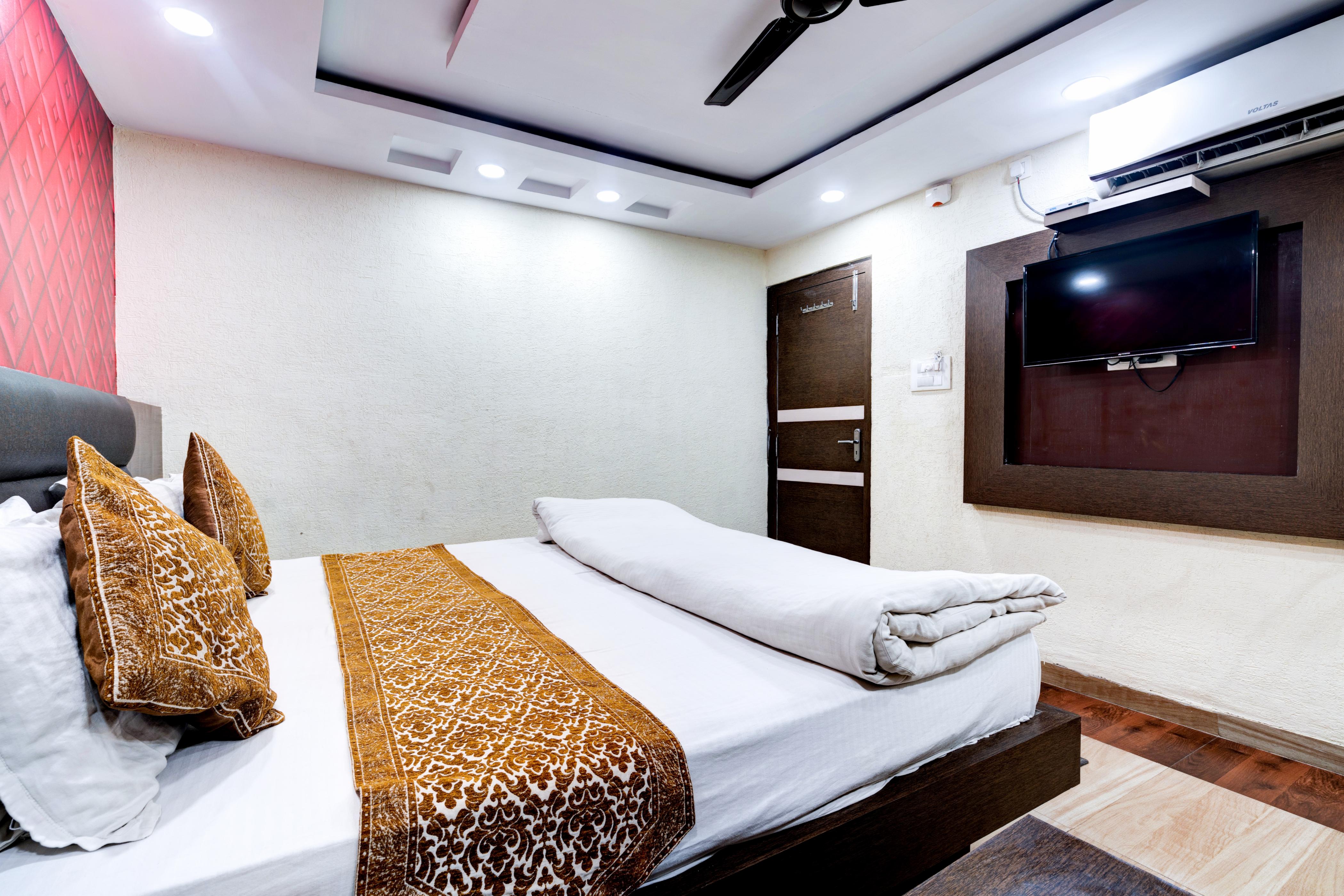 Hotel Bliss Regency - Tap to explore photos