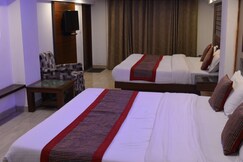 Hotel Hamers International at Mall Road, Mussoorie