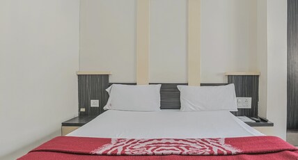 Renuka Inn Room Type - Deluxe Non AC