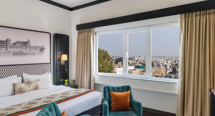 Rajdarshan - A Lake View Hotel Room Type - Deluxe Room