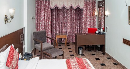 Hotel Venkatesh International Room Type - Royal Deluxe Room