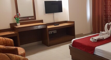 Hotel Maiden Residency Room Type - Deluxe Room