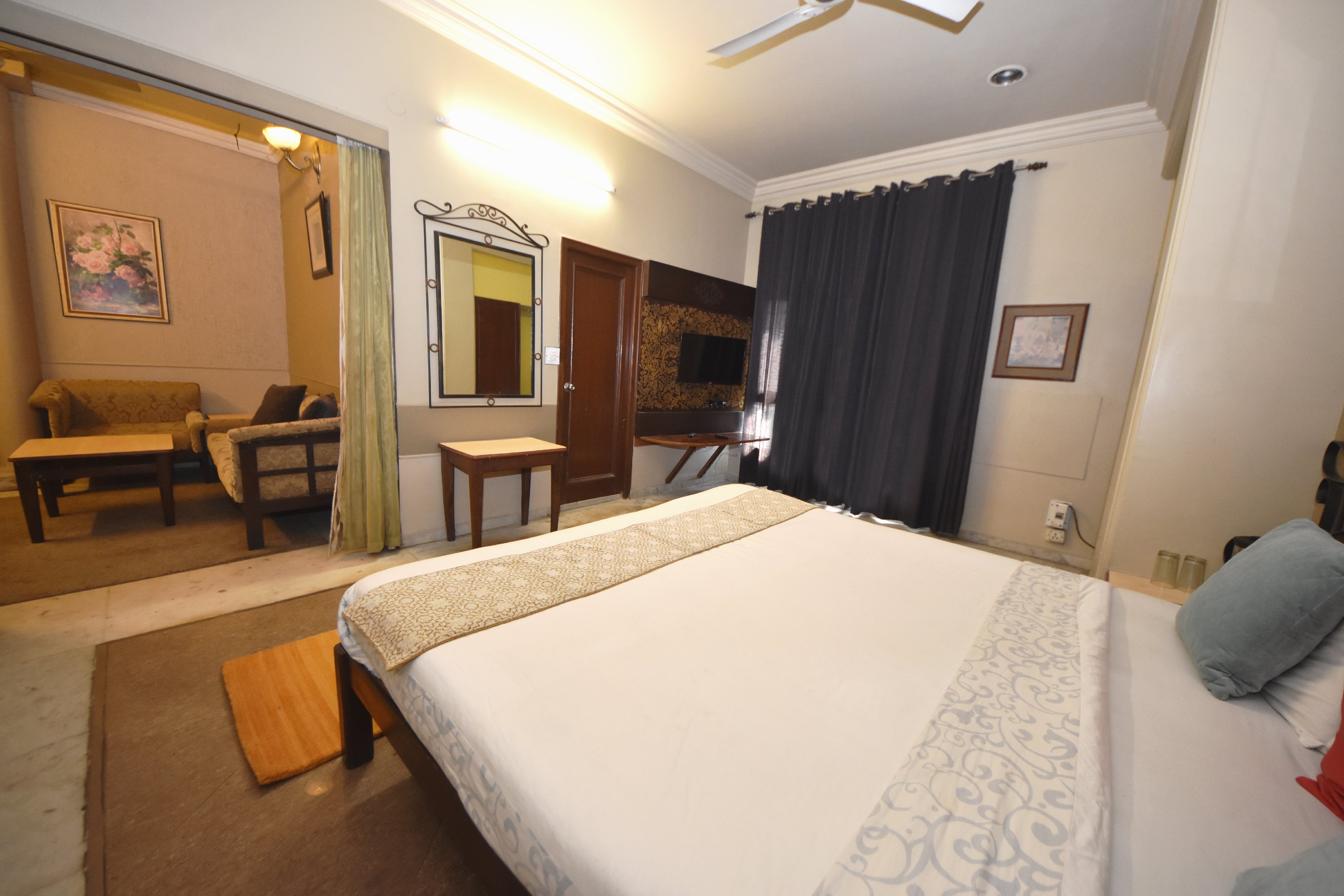 Hotel Grace Room Type - Suite Room