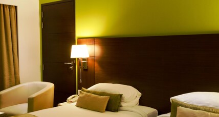 Ramee Grand Hotel and Spa Room Type - Superior Room with Bathtub