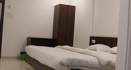 Hotel New Samrat Room Type - Superior Non AC Room
