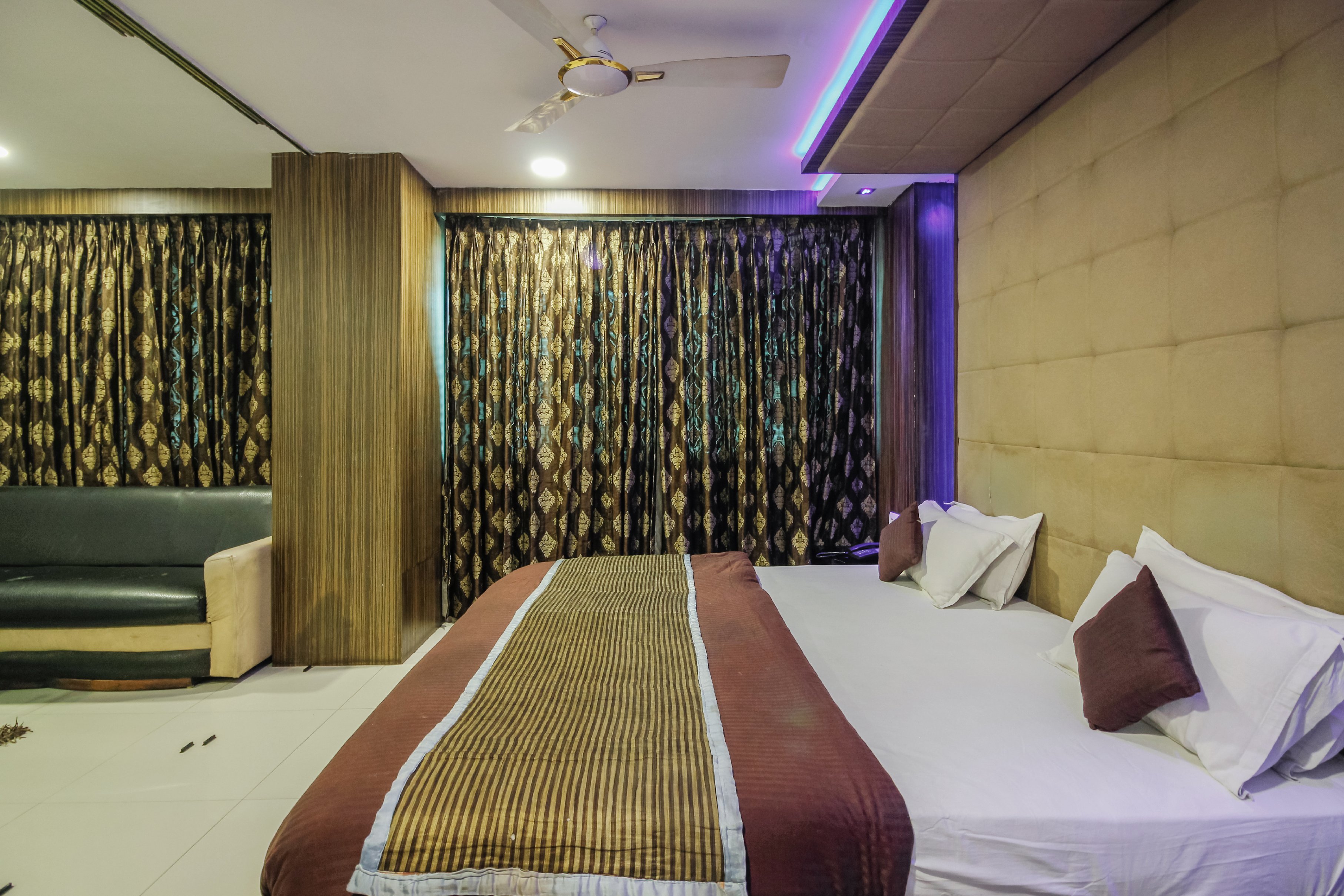 Hotel Stay Inn - Near Surat Railway Station - Tap to explore photos