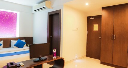 Hotel Solitaire Room Type - Standard AC Room