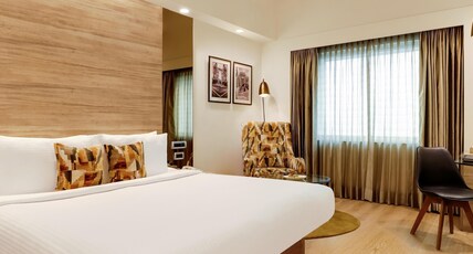 Lemon Tree Premier Delhi Airport Room Type - Deluxe Twin Room