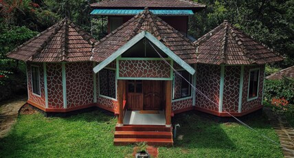 Mahout Resort Room Type - Batchelor Cottage Forest View