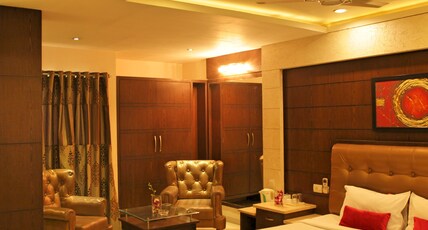Hotel Surya Prime Room Type - Premier Room With Complimentary 1 Beer Pint Hotel Surya Prime Room Type - Premier Room With Complimentary 1 Beer Pint