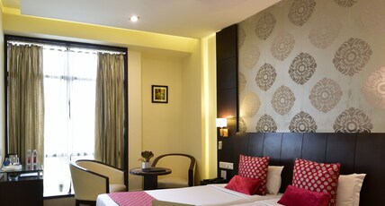 HOTEL TIRUPATI PLAZA Room Type - Deluxe room