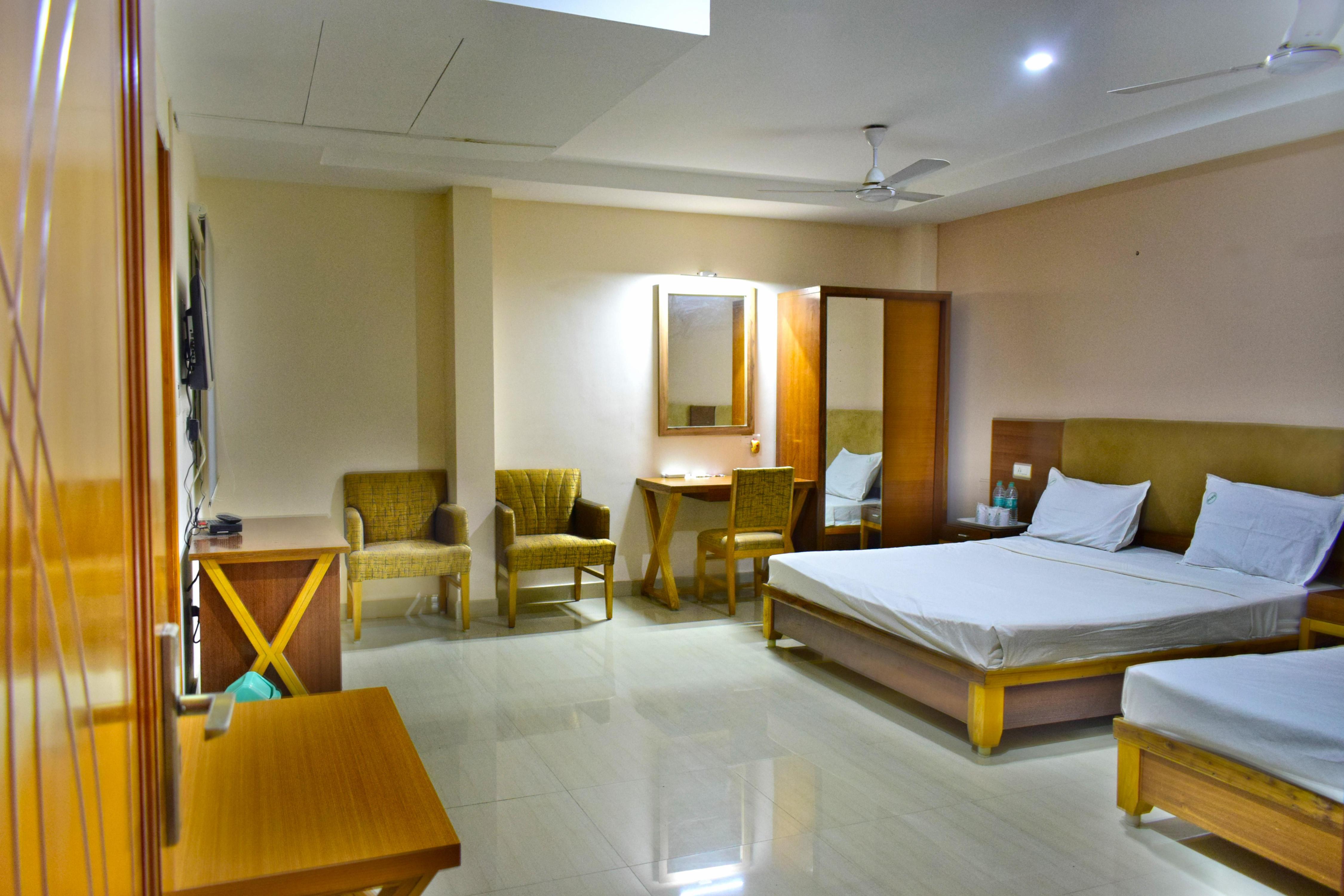 HOTEL PAMS Room Type - Superior Family Room 3