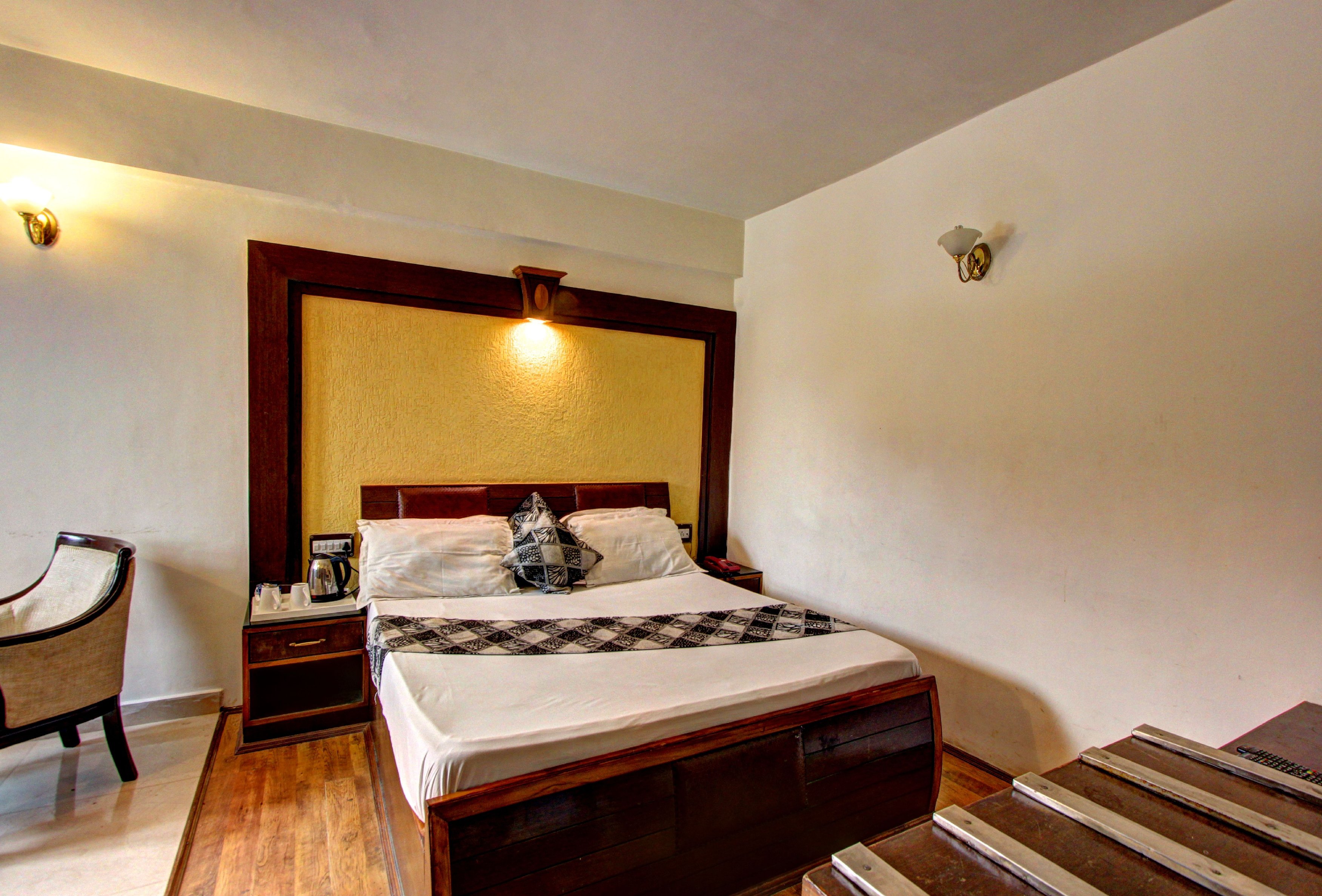 Hotel Daffodil Room Type - Standard Room