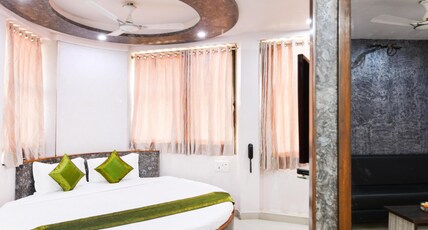 Skylon Hotel Room Type - Suite Room
