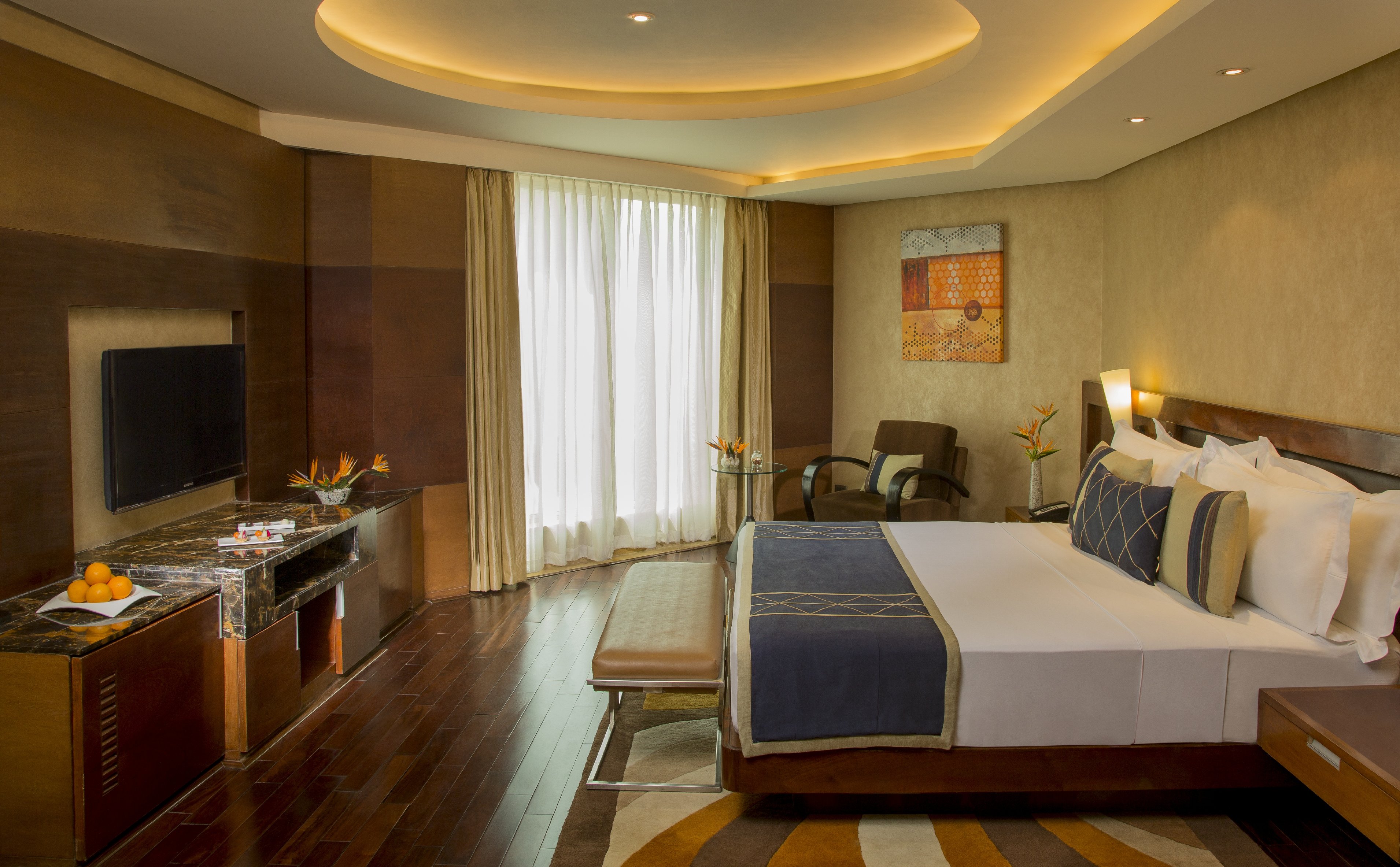 Radisson Blu Kaushambi Delhi NCR - Tap to explore photos