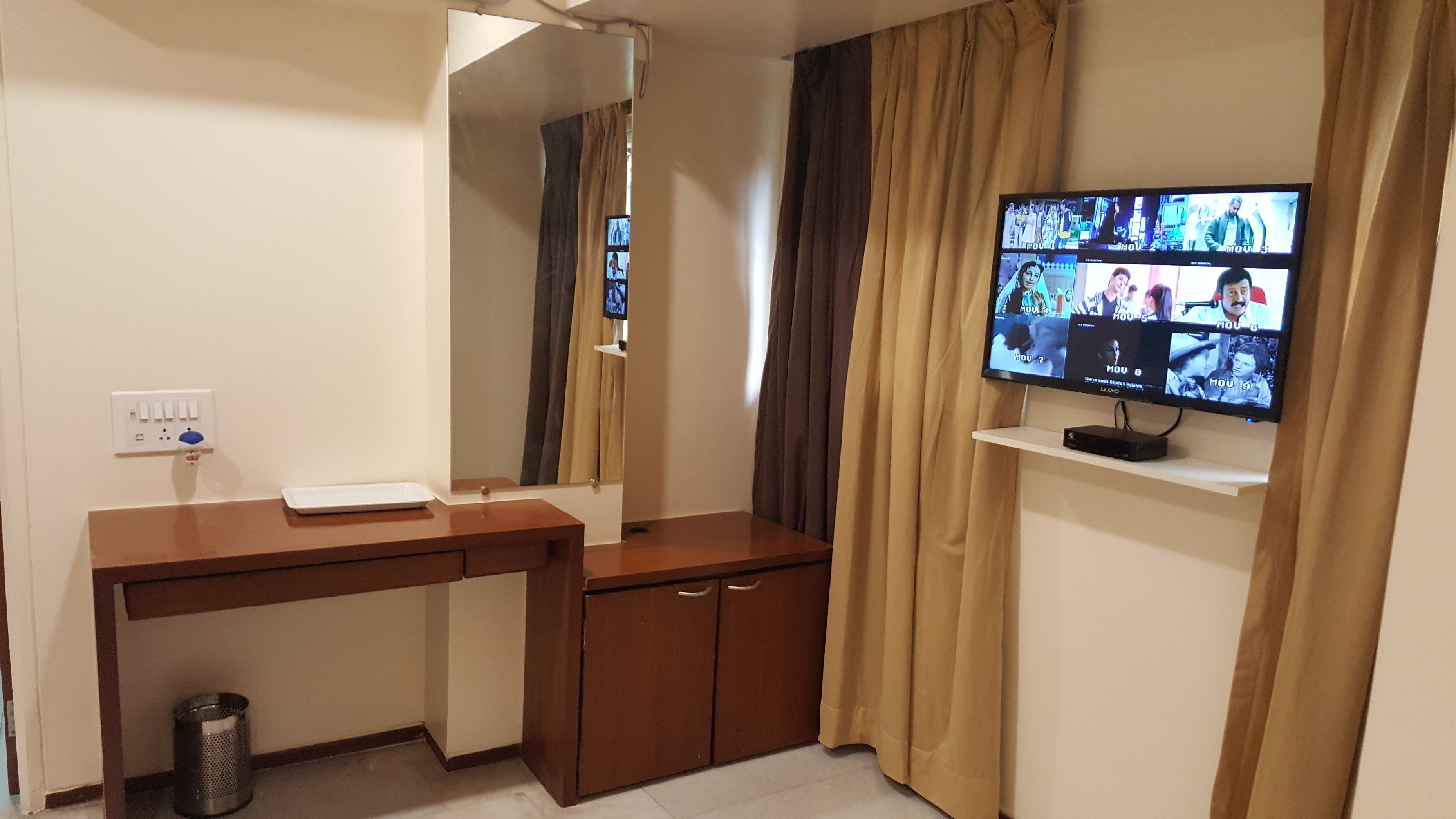 Executive Residency Koregaon Park - Tap to explore photos