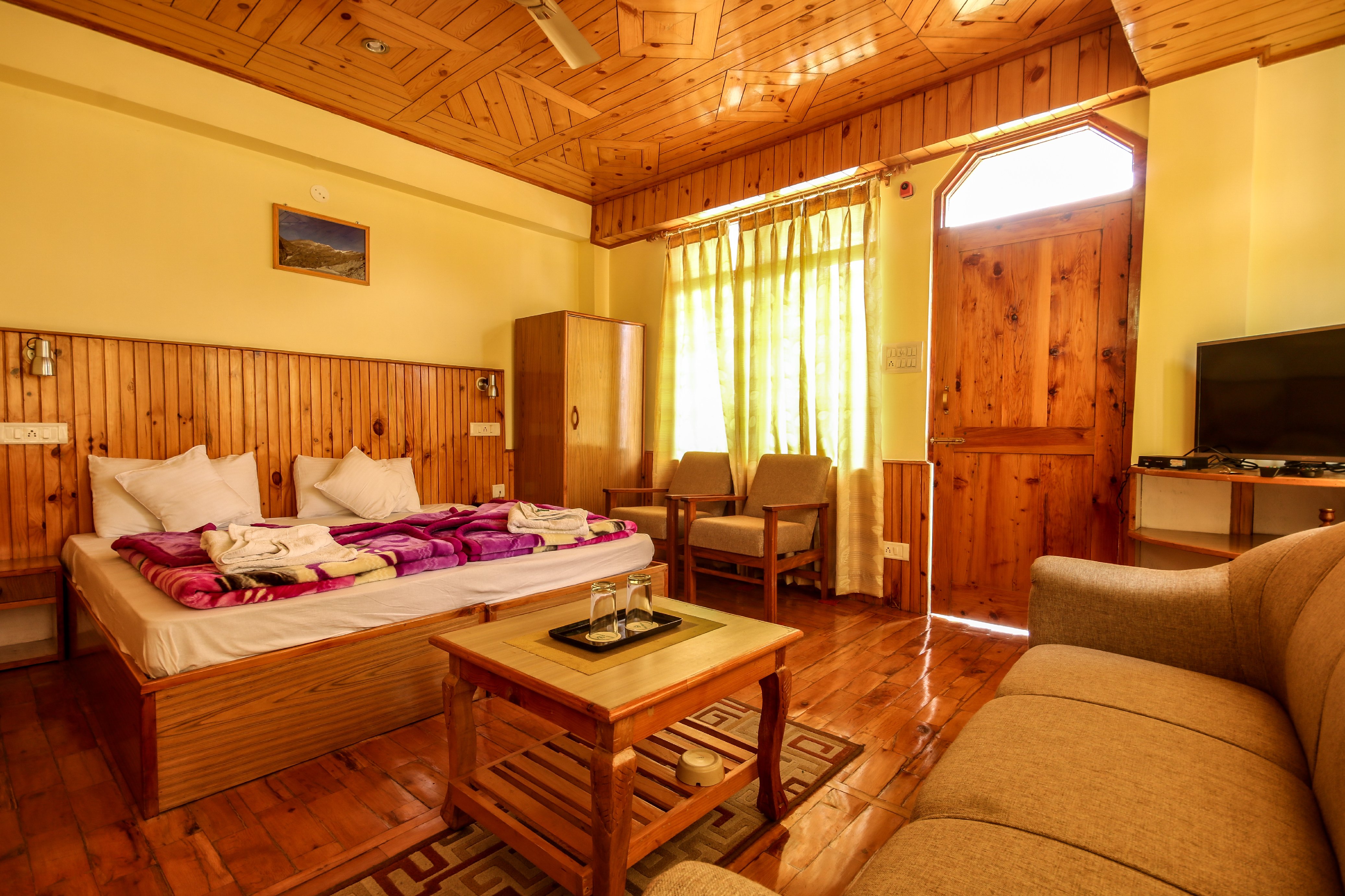 Hotel Sheetal - Tap to explore photos