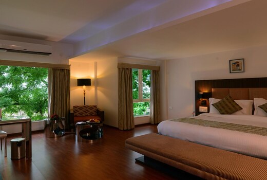 Top3 Lords Resorts Bhavnagar - Pure Veg