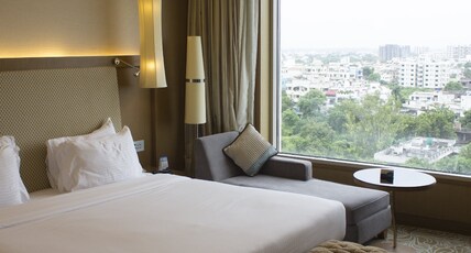 Radisson Blu Hotel Nagpur Room Type - Superior King Room