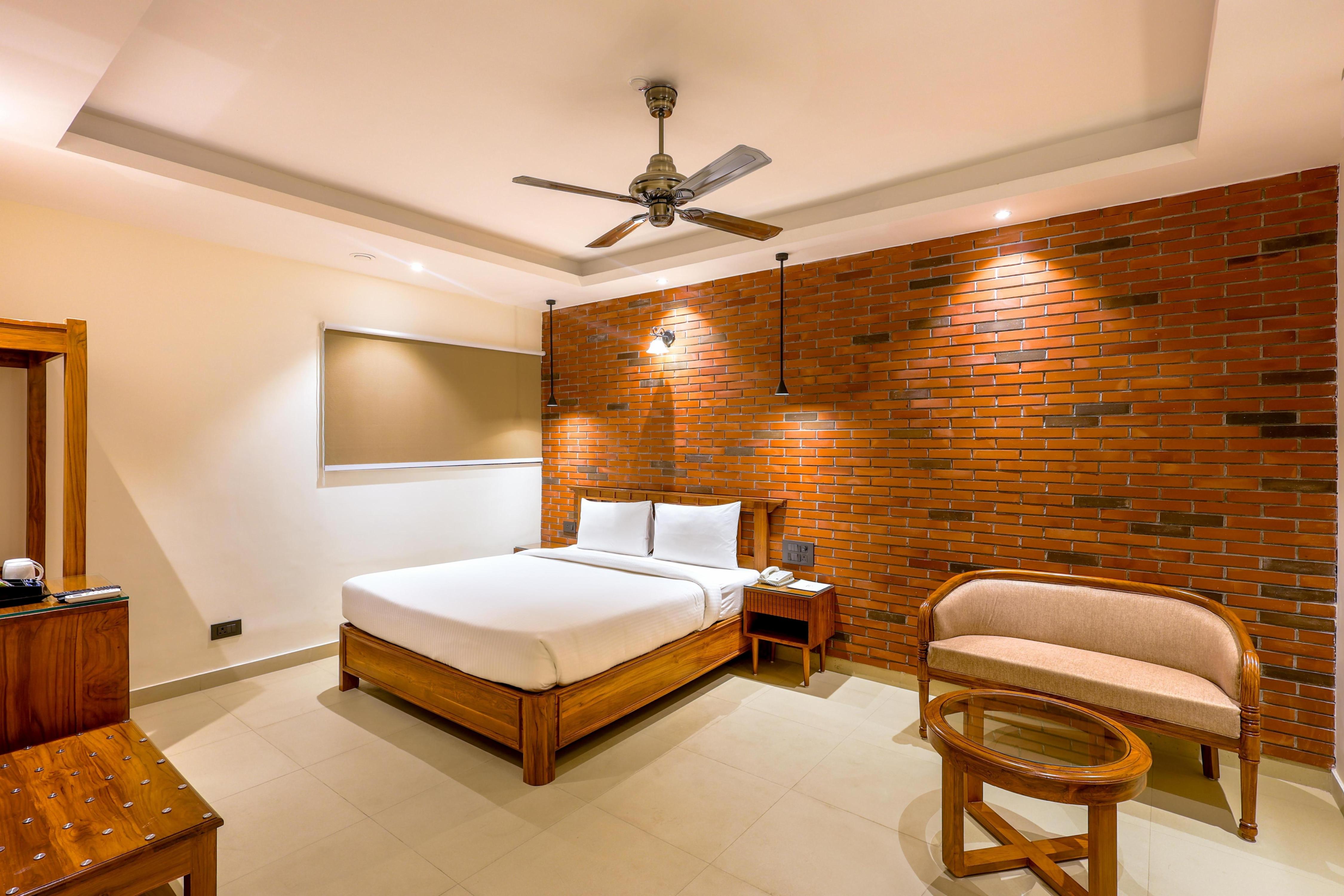 Hotel Lalit Palace Room Type - Executive Room