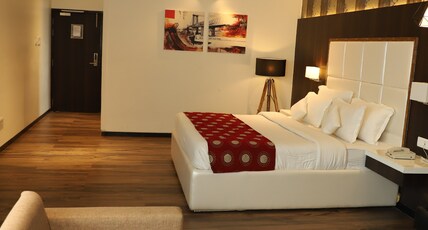 The Four Seasons Recreation Room Type - Suite (4X)