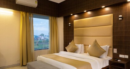 Pride Premier Solitaire Dehradun Room Type - Premium Room with Working Desk Pride Premier Solitaire Dehradun Room Type - Premium Room with Working Desk