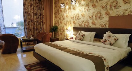 Paradizzo Resort Room Type - Deluxe Room Paradizzo Resort Room Type - Deluxe Room