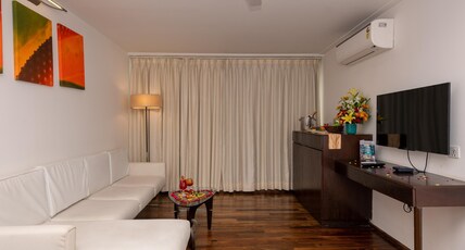 SRS Springs & Spa Room Type - Suite