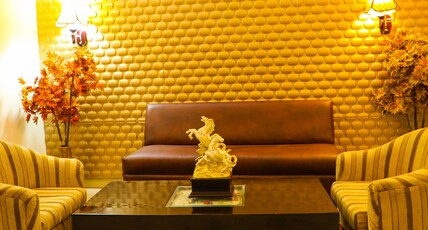Triputi Hotel and Restaurent Room Type - Suite Room