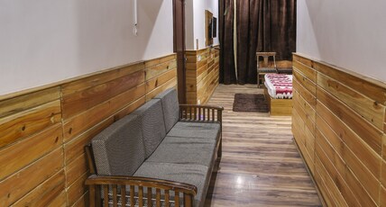 Hotel Divyansh By VRB Hotels Room Type - Family Suite Room with Balcony and Valley View Hotel Divyansh By VRB Hotels Room Type - Family Suite Room with Balcony and Valley View