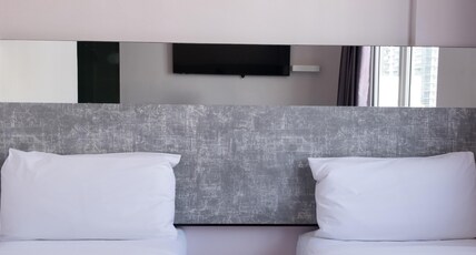 ibis budget Singapore Vanda Room Type - Deluxe Room with 2 Single Beds