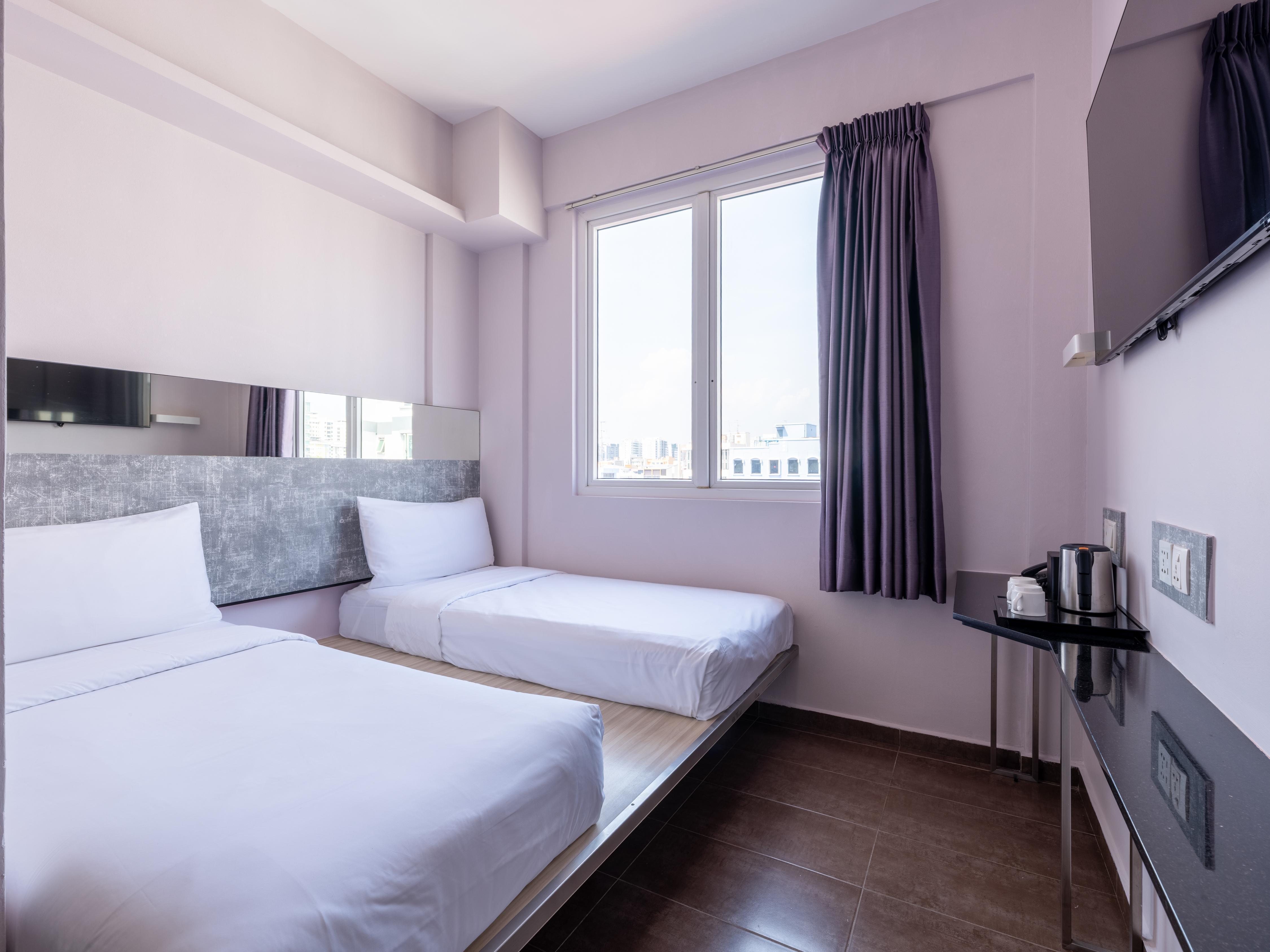 ibis budget Singapore Vanda - Tap to explore photos