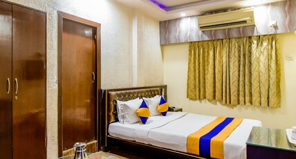 Hotel NS International Room Type - Premium Deluxe Room