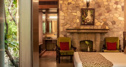 Aahana Resort & Spa Room Type - Corbett Club Room with Bathtub