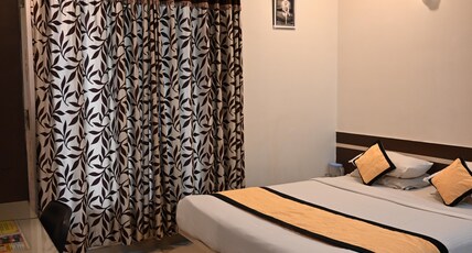 Hotel Shradha Saburi Palace Room Type - Comfort Room A.C. Hotel Shradha Saburi Palace Room Type - Comfort Room A.C.