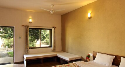 GIR BIRDING LODGE,Sasangir Room Type - Deluxe AC Room With Sitout