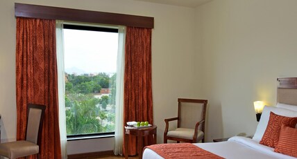 Fortune Select Grand Ridge, Tirupati - Member ITC Hotels' Group Room Type - Deluxe Room Fortune Select Grand Ridge, Tirupati - Member ITC Hotels' Group Room Type - Deluxe Room