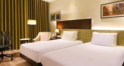 DoubleTree by Hilton Gurugram Baani Square Room Type - Twin Superior Room 