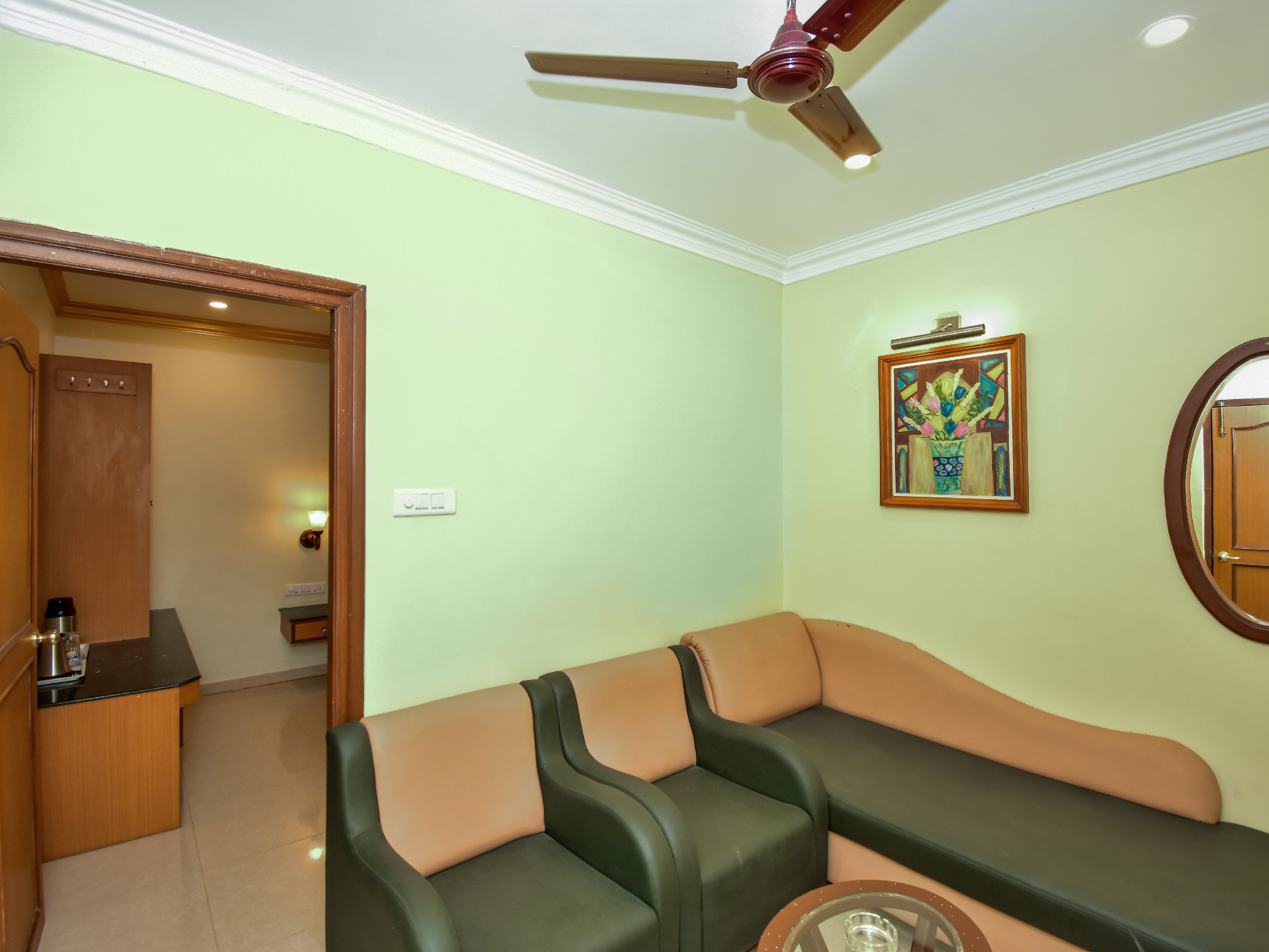 Hotel Nahar Manchester Inn Room Type - Club Class Family Suite Room