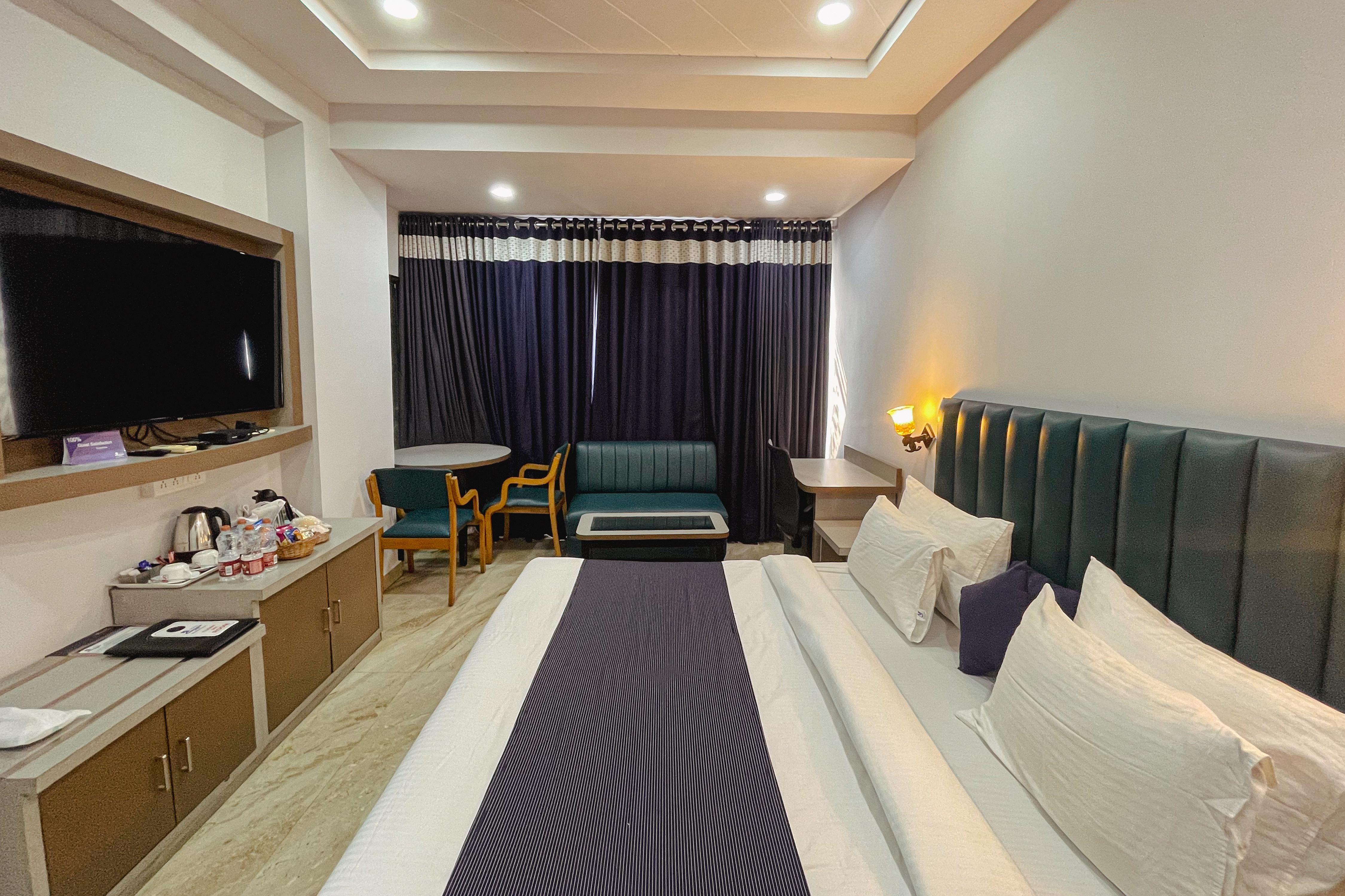 Hotel Sagar International Room Type - Galaxy Room