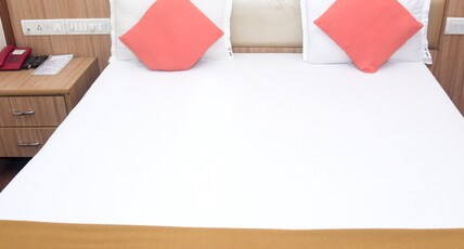 Hotel Indiana Inn Room Type - Standard Room